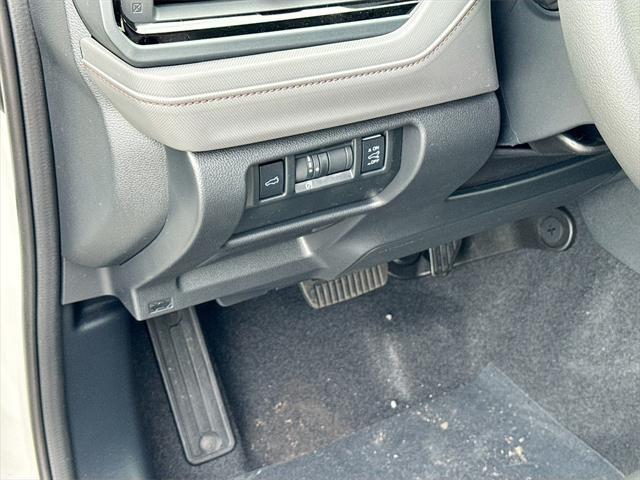 new 2025 Subaru Forester car, priced at $40,321