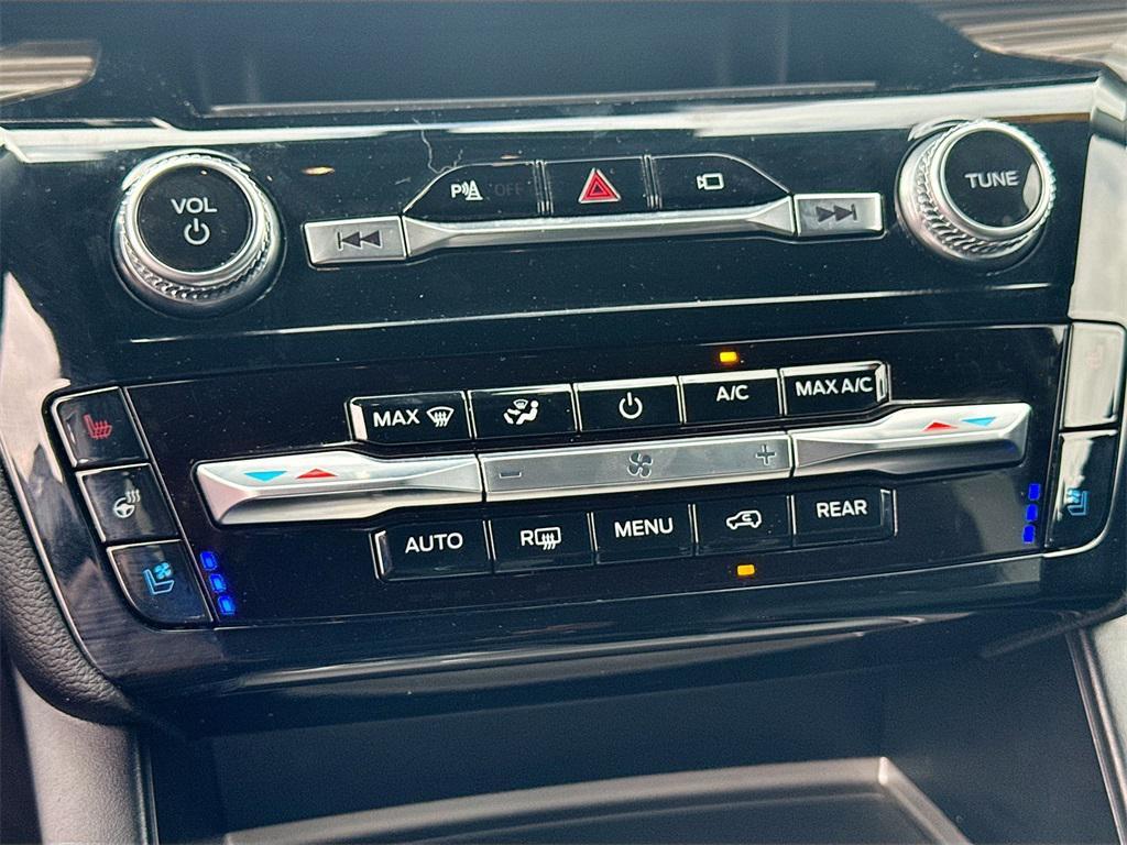 used 2023 Ford Explorer car, priced at $32,677