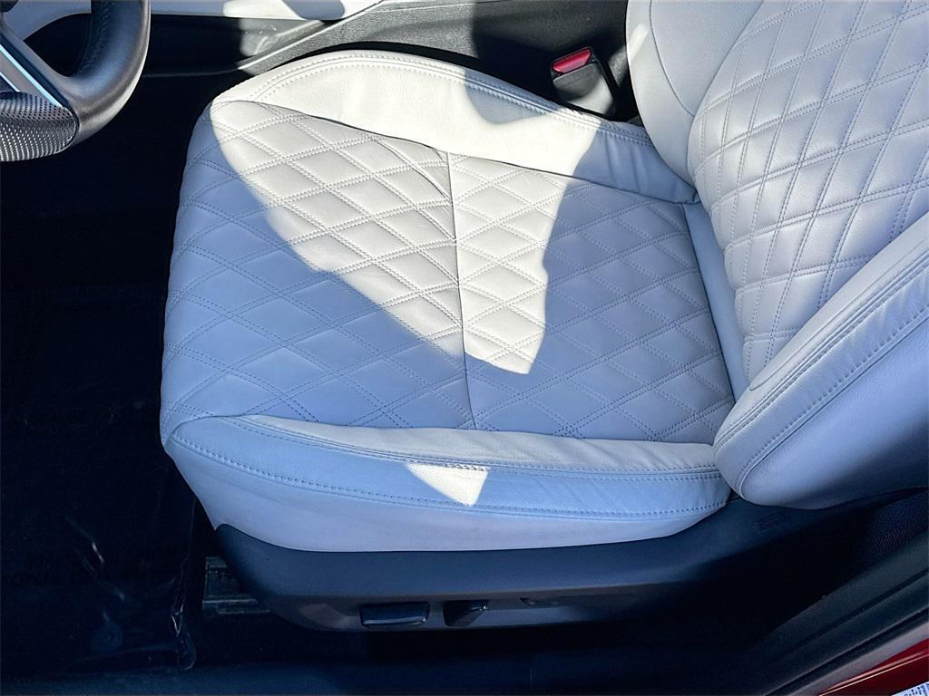 used 2022 Mitsubishi Outlander car, priced at $24,299