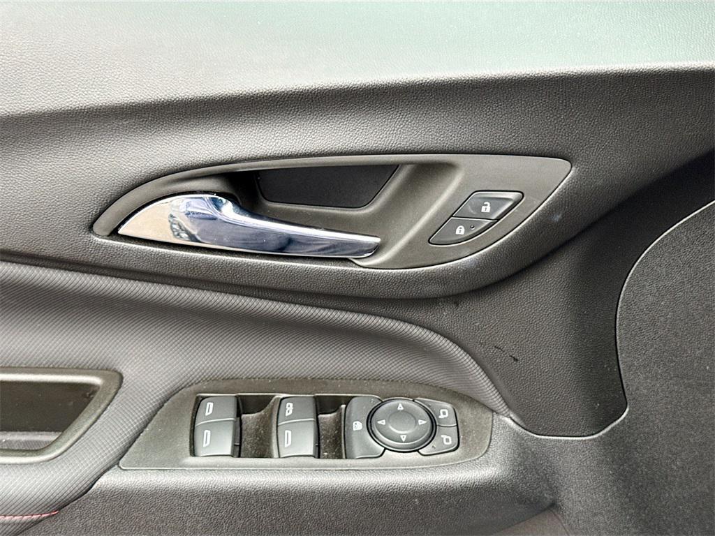 used 2023 Chevrolet Equinox car, priced at $24,430