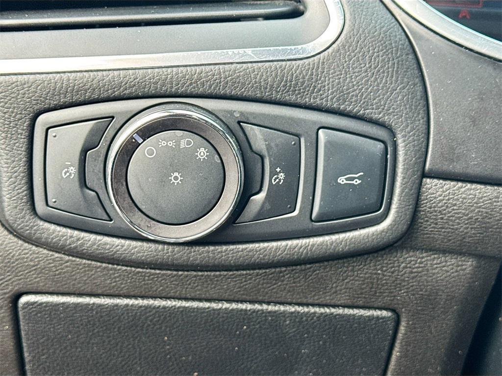 used 2018 Ford Edge car, priced at $13,953