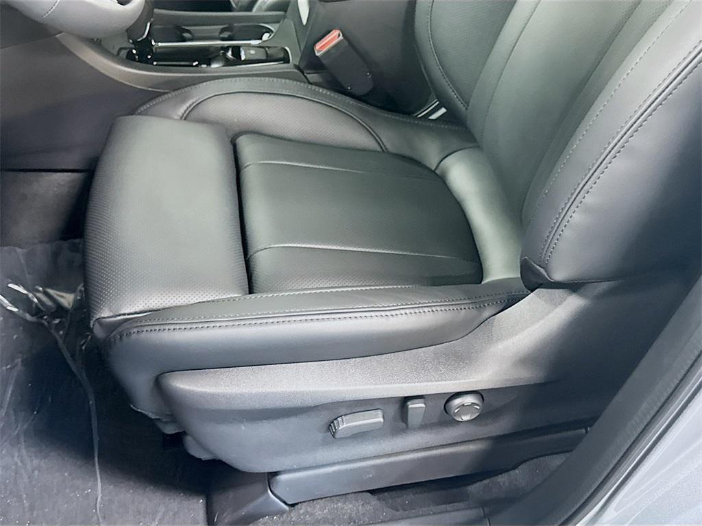 new 2025 Subaru Ascent car, priced at $51,297