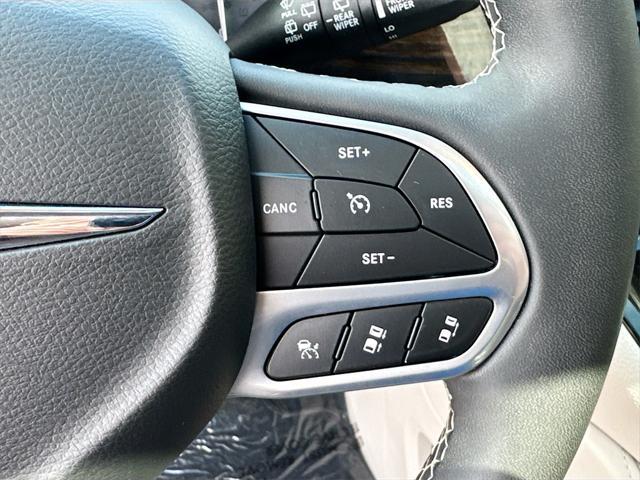 used 2023 Chrysler Pacifica car, priced at $29,999