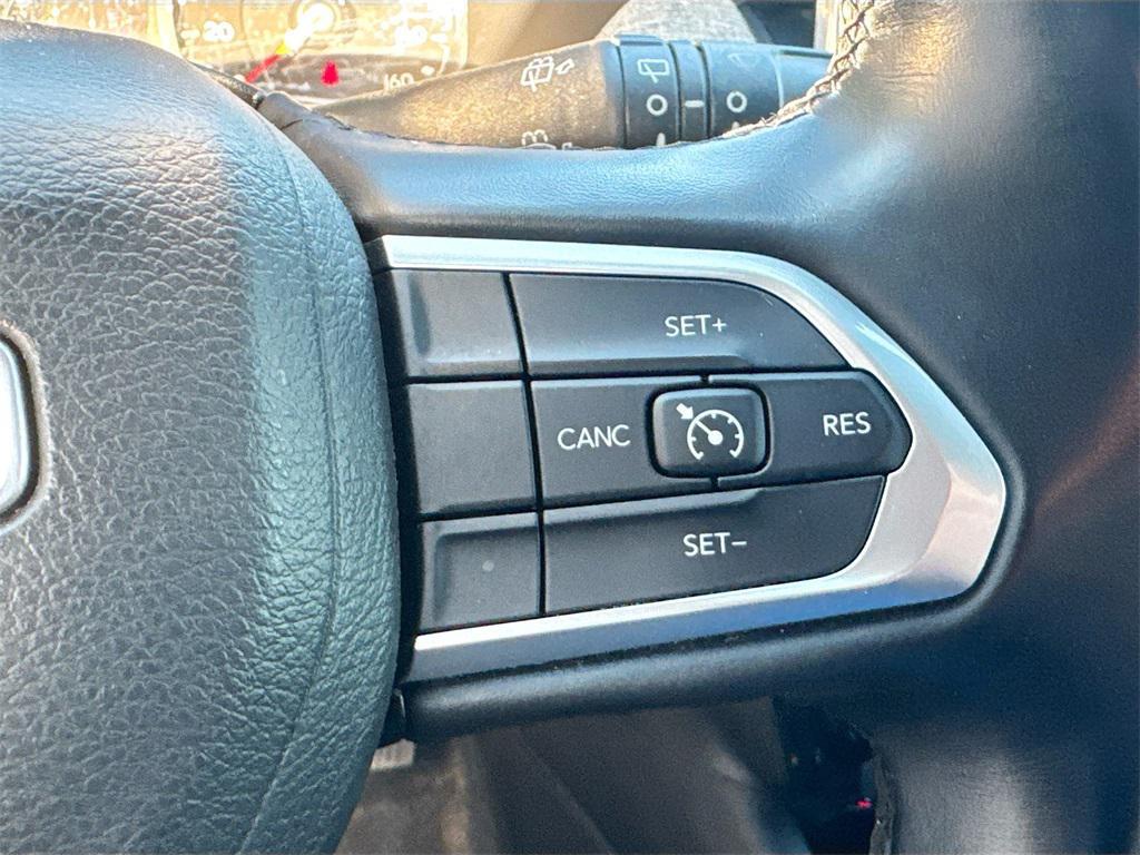 used 2022 Jeep Compass car, priced at $19,399