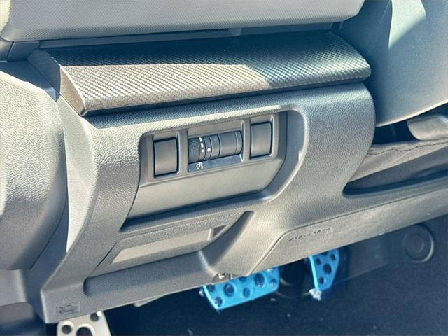 new 2025 Subaru Crosstrek car, priced at $34,114