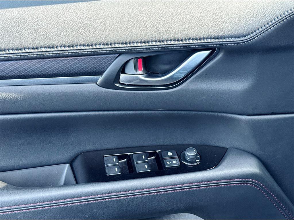 used 2025 Mazda CX-5 car, priced at $25,977