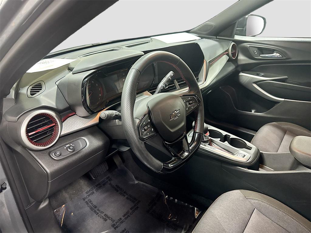 used 2024 Chevrolet Trax car, priced at $20,999