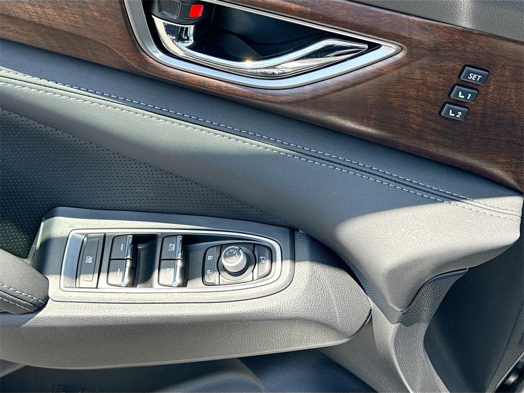 used 2025 Subaru Ascent car, priced at $45,977