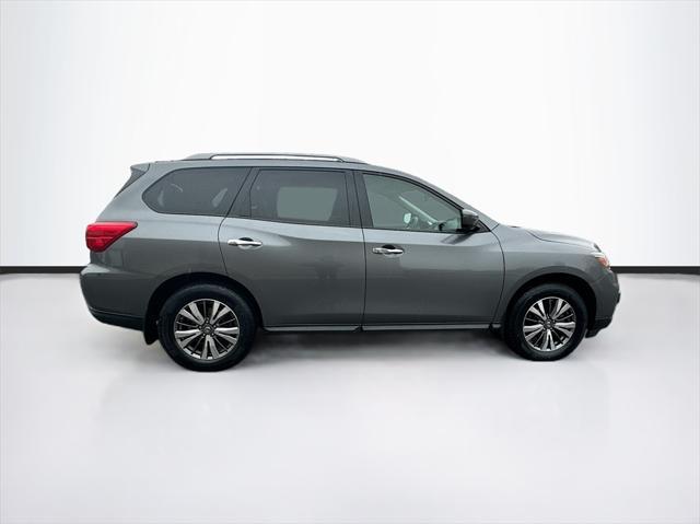 used 2018 Nissan Pathfinder car, priced at $18,681