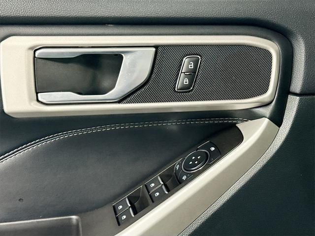 used 2024 Ford Explorer car, priced at $35,899