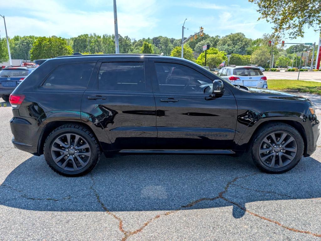 used 2018 Jeep Grand Cherokee car, priced at $17,975