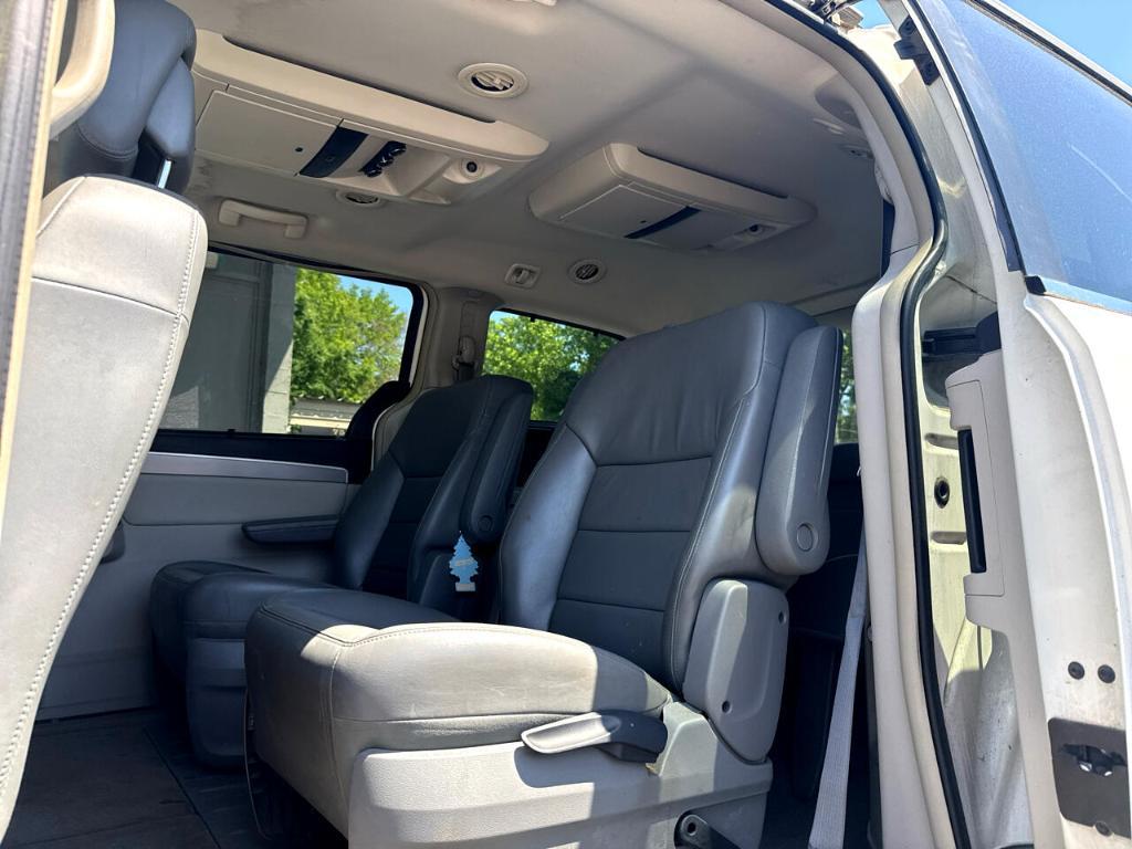 used 2010 Volkswagen Routan car, priced at $4,985