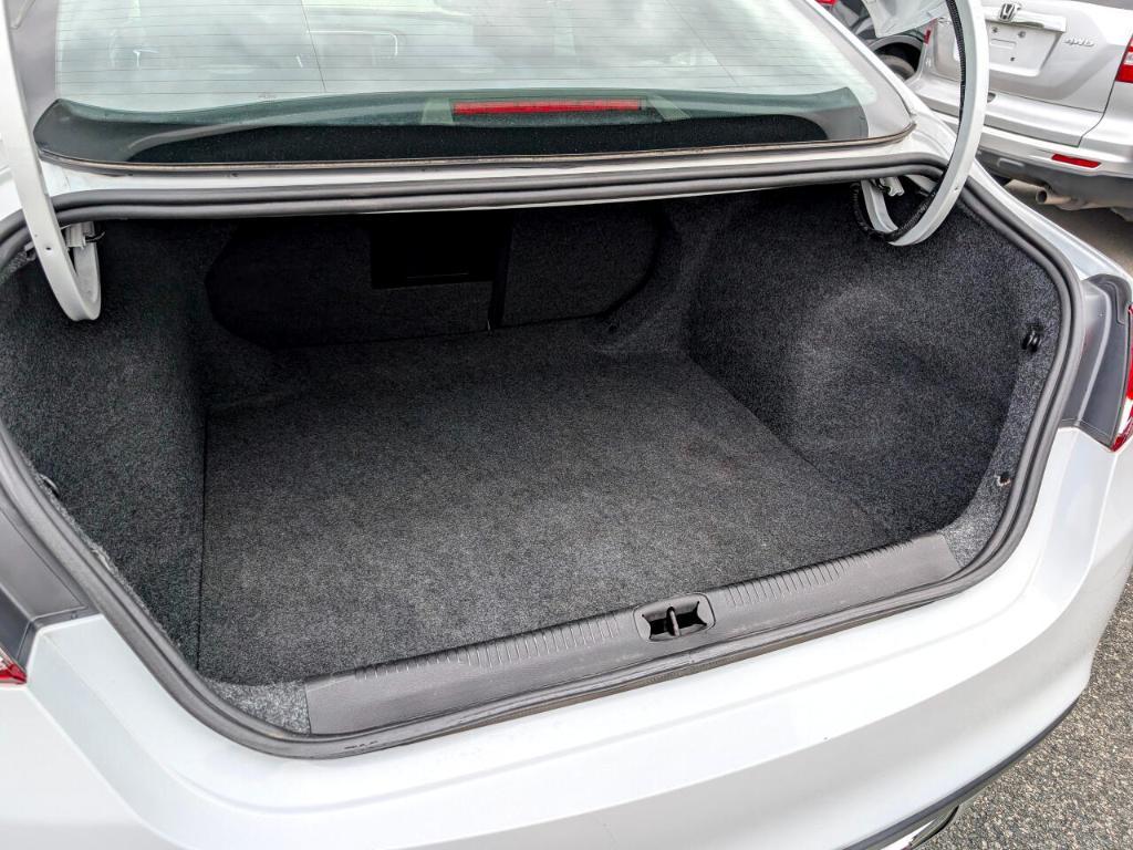 used 2016 Chrysler 200 car, priced at $8,975