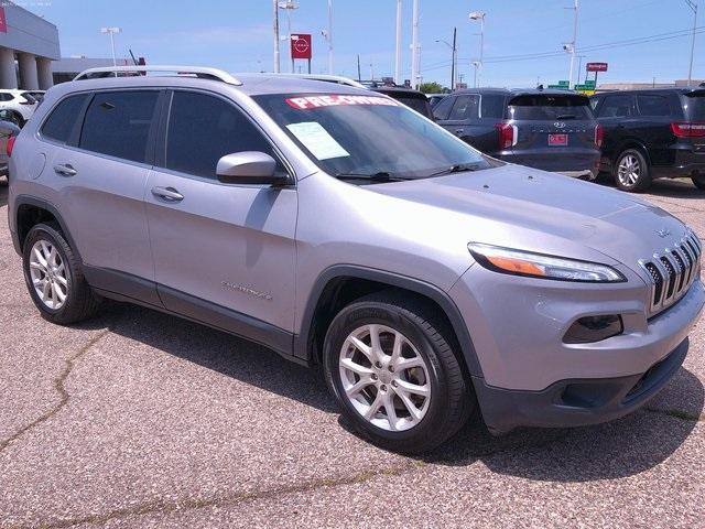 used 2018 Jeep Cherokee car, priced at $15,913