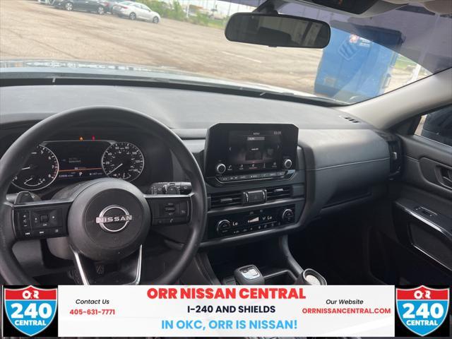 used 2023 Nissan Pathfinder car, priced at $28,286