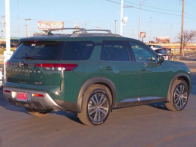 new 2025 Nissan Pathfinder car, priced at $52,605