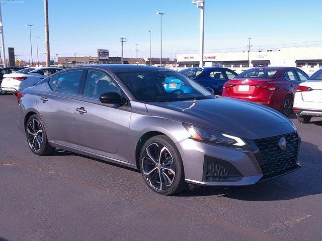 used 2023 Nissan Altima car, priced at $21,312