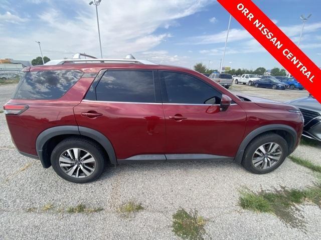 used 2022 Nissan Pathfinder car, priced at $31,552