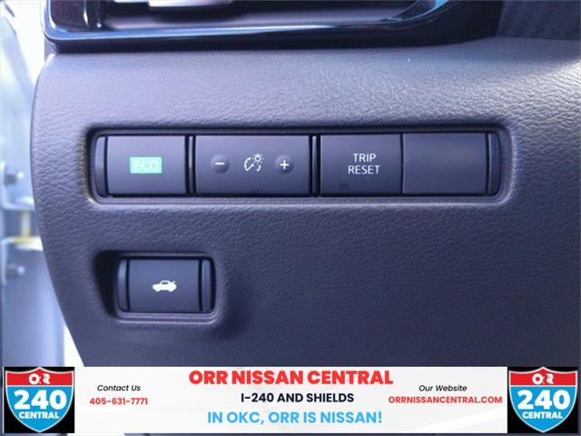 new 2025 Nissan Sentra car, priced at $29,220