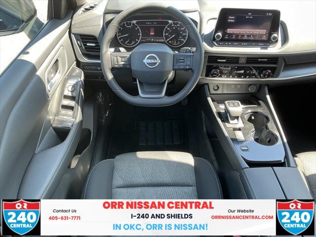 new 2025 Nissan Rogue car, priced at $31,985