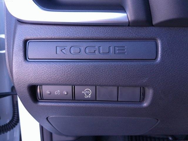 new 2025 Nissan Rogue car, priced at $30,067