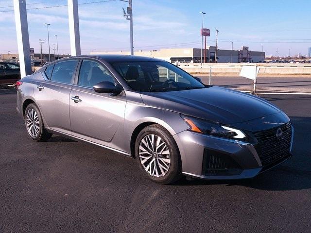 used 2023 Nissan Altima car, priced at $19,630