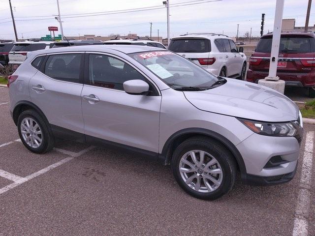 used 2021 Nissan Rogue Sport car, priced at $15,905