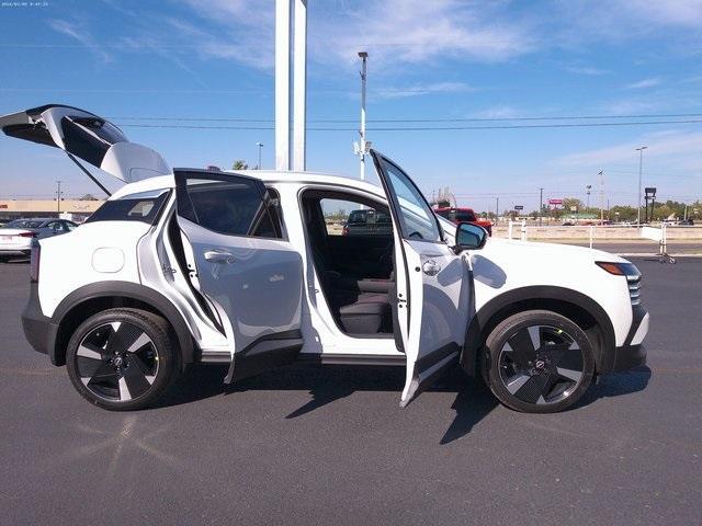 new 2025 Nissan Kicks car, priced at $29,935