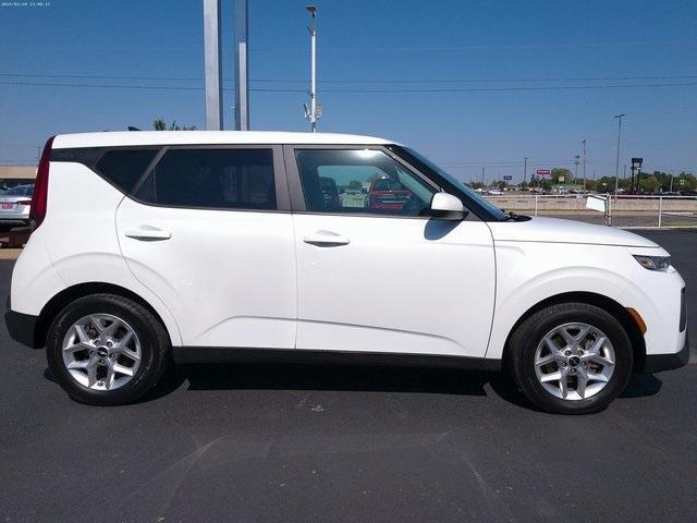 used 2022 Kia Soul car, priced at $16,235