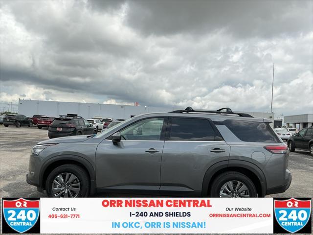 new 2025 Nissan Pathfinder car, priced at $43,865