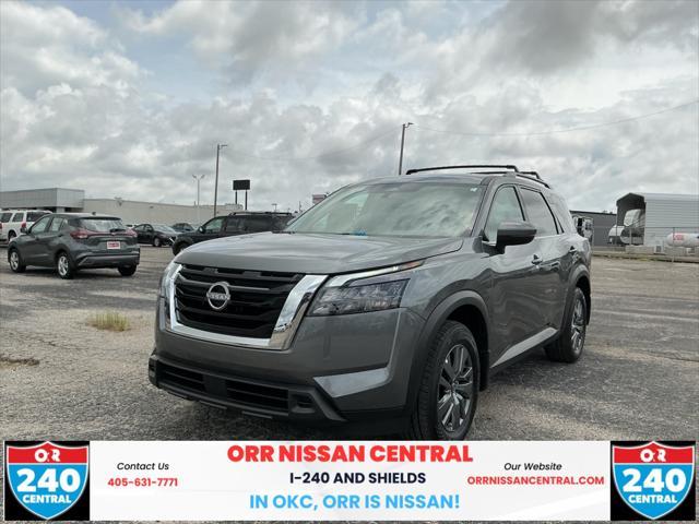 new 2025 Nissan Pathfinder car, priced at $43,865