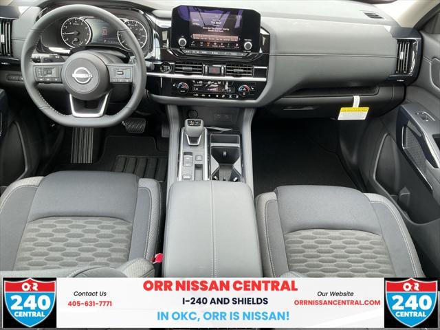 new 2025 Nissan Pathfinder car, priced at $43,865