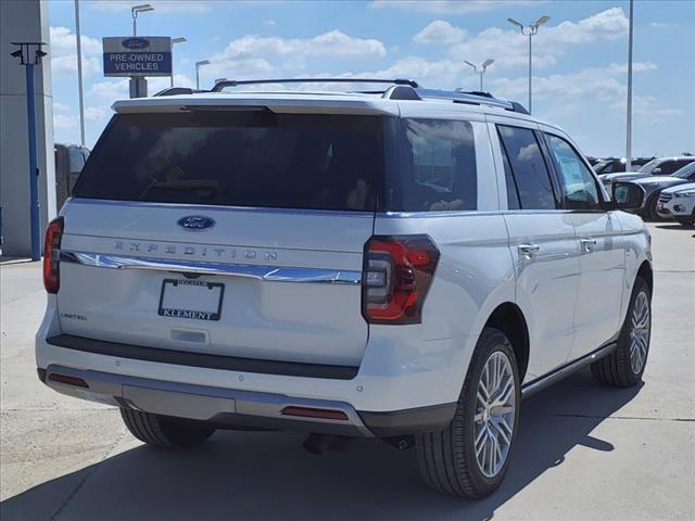 new 2024 Ford Expedition car, priced at $75,068