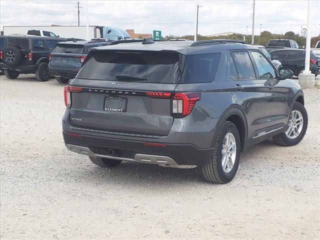 new 2025 Ford Explorer car, priced at $42,995