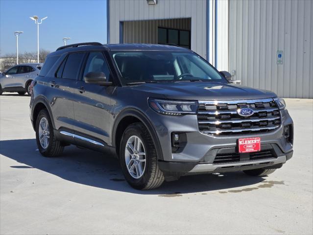 new 2025 Ford Explorer car, priced at $41,485