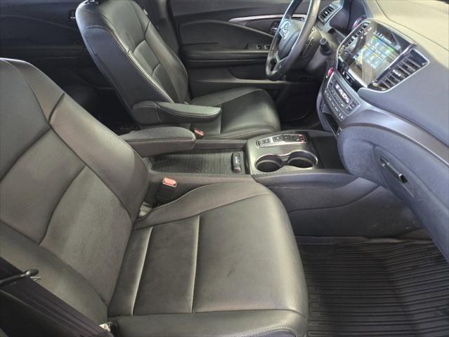 used 2022 Honda Pilot car, priced at $27,991