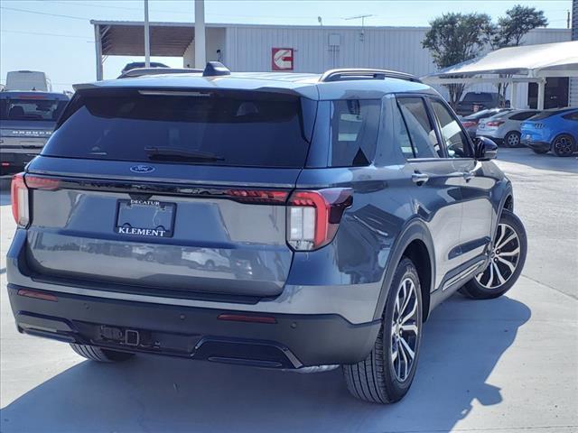 new 2025 Ford Explorer car, priced at $43,499