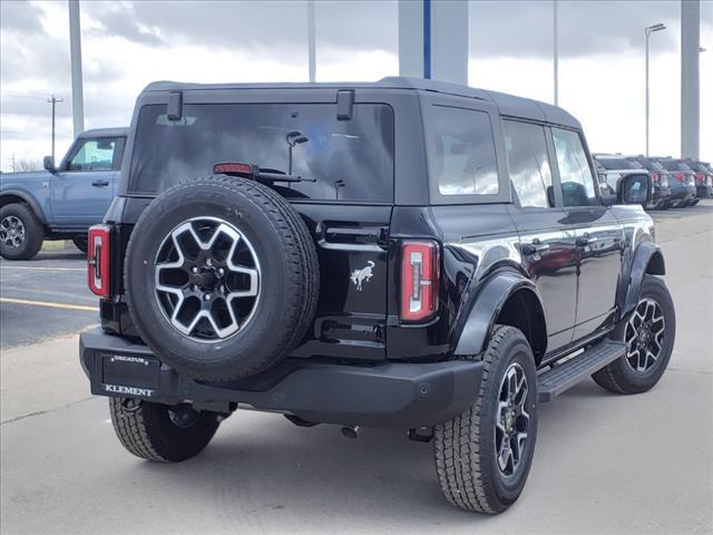 new 2024 Ford Bronco car, priced at $53,082