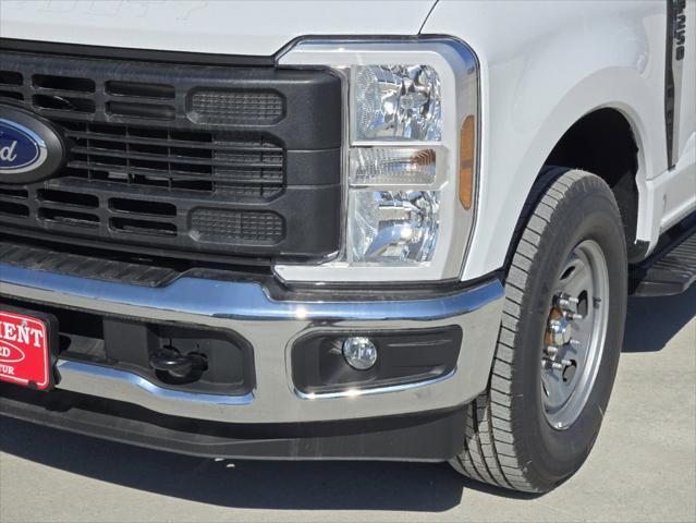 new 2024 Ford F-250 car, priced at $65,870