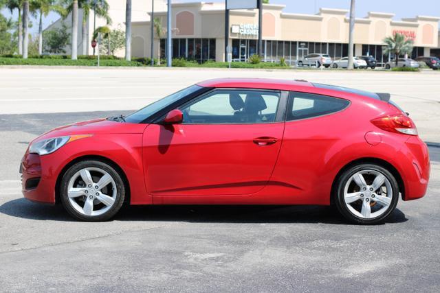 used 2015 Hyundai Veloster car, priced at $5,500