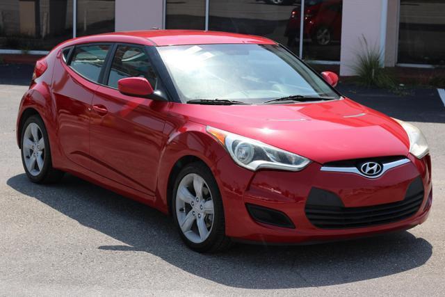 used 2015 Hyundai Veloster car, priced at $5,500