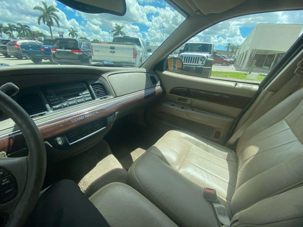 used 2004 Mercury Grand Marquis car, priced at $5,500