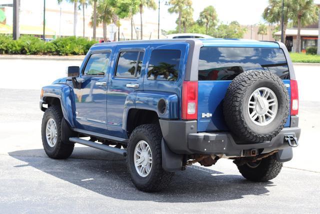 used 2006 Hummer H3 car, priced at $8,500