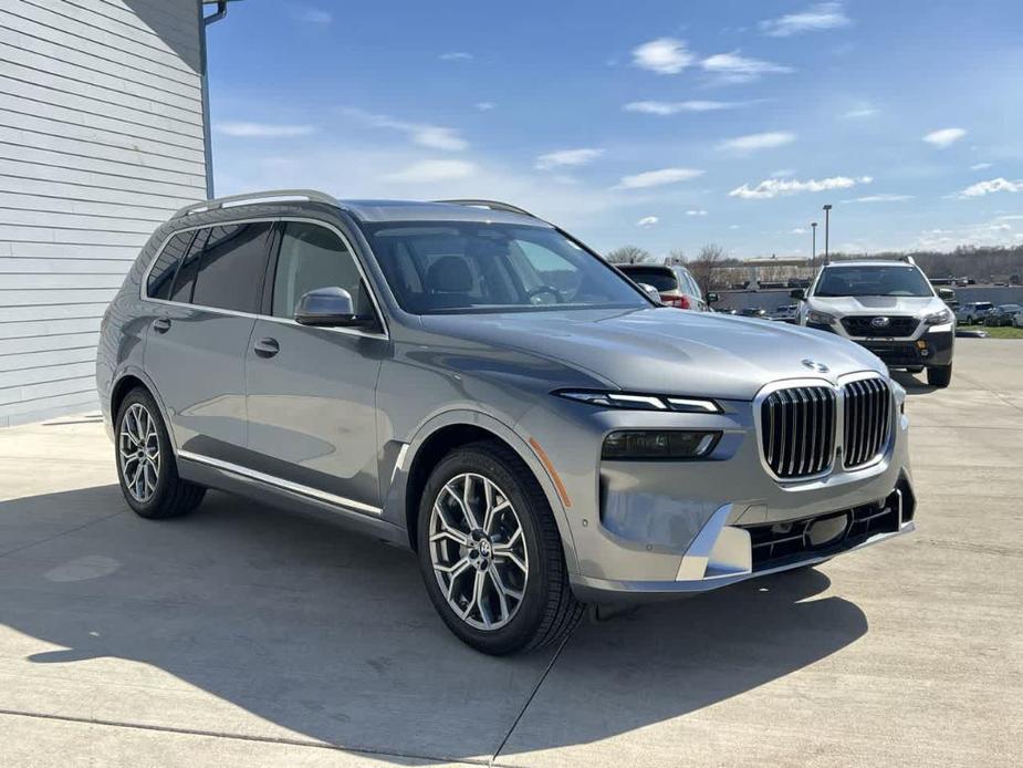 new 2024 BMW X7 car, priced at $90,195