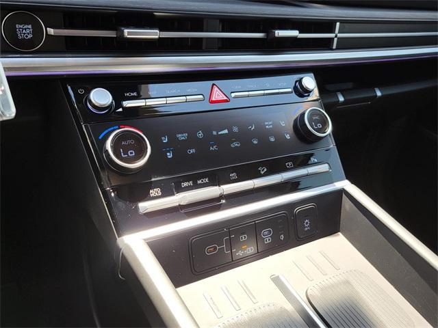 new 2025 Hyundai SANTA FE HEV car, priced at $44,805