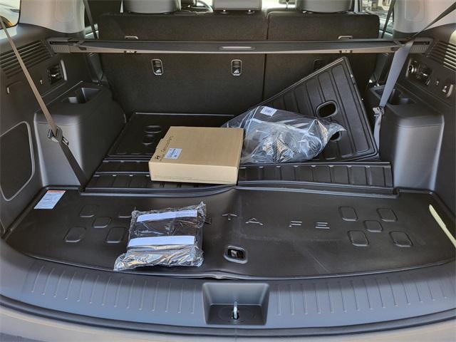 new 2025 Hyundai SANTA FE HEV car, priced at $44,805