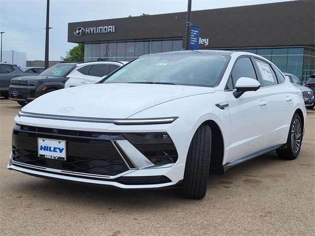 new 2025 Hyundai Sonata Hybrid car, priced at $35,428