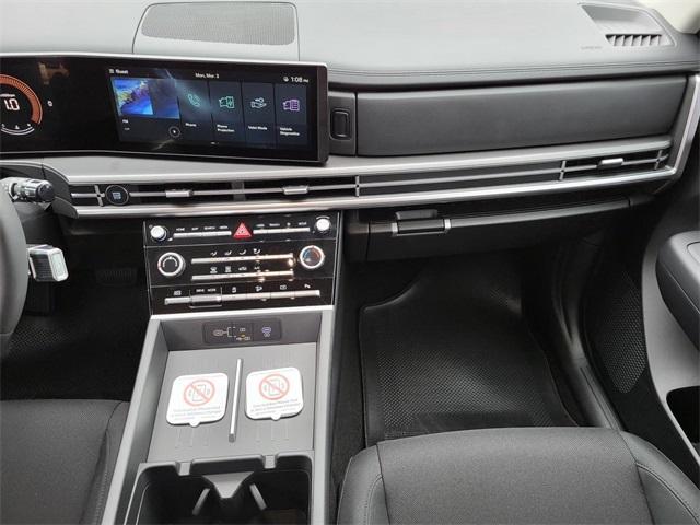 new 2025 Hyundai Santa Fe car, priced at $31,860
