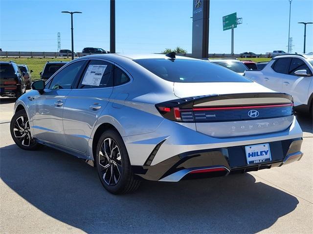 new 2024 Hyundai Sonata car, priced at $25,705