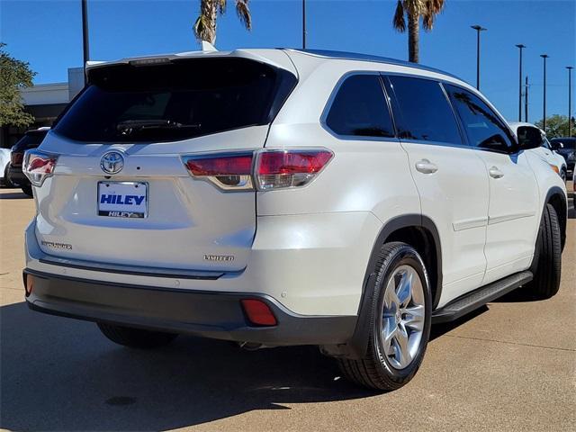 used 2015 Toyota Highlander car, priced at $13,898